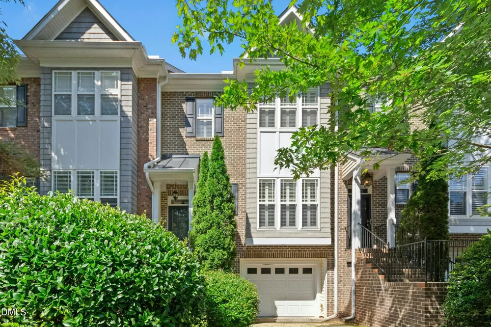 335 Rose Walk Lane Carrboro, NC 27510