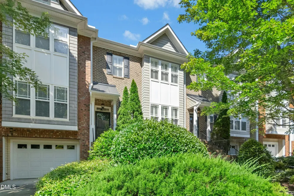 335 Rose Walk Lane Carrboro, NC 27510