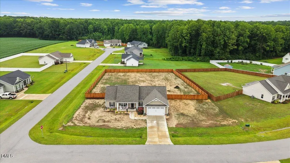 21 Oakbridge Way Princeton, NC 27569