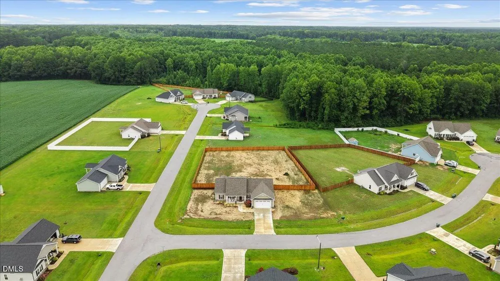 21 Oakbridge Way Princeton, NC 27569