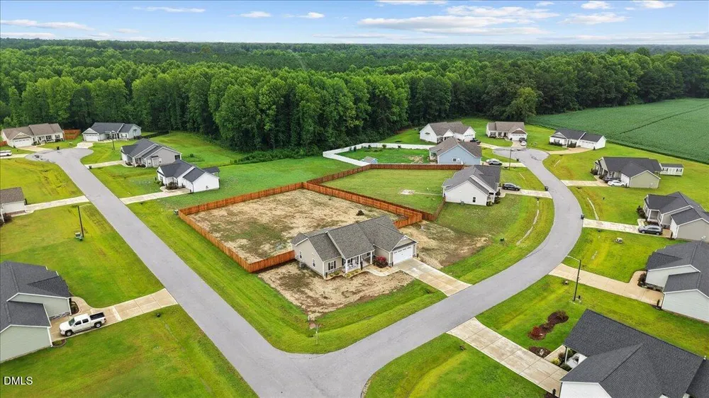21 Oakbridge Way Princeton, NC 27569