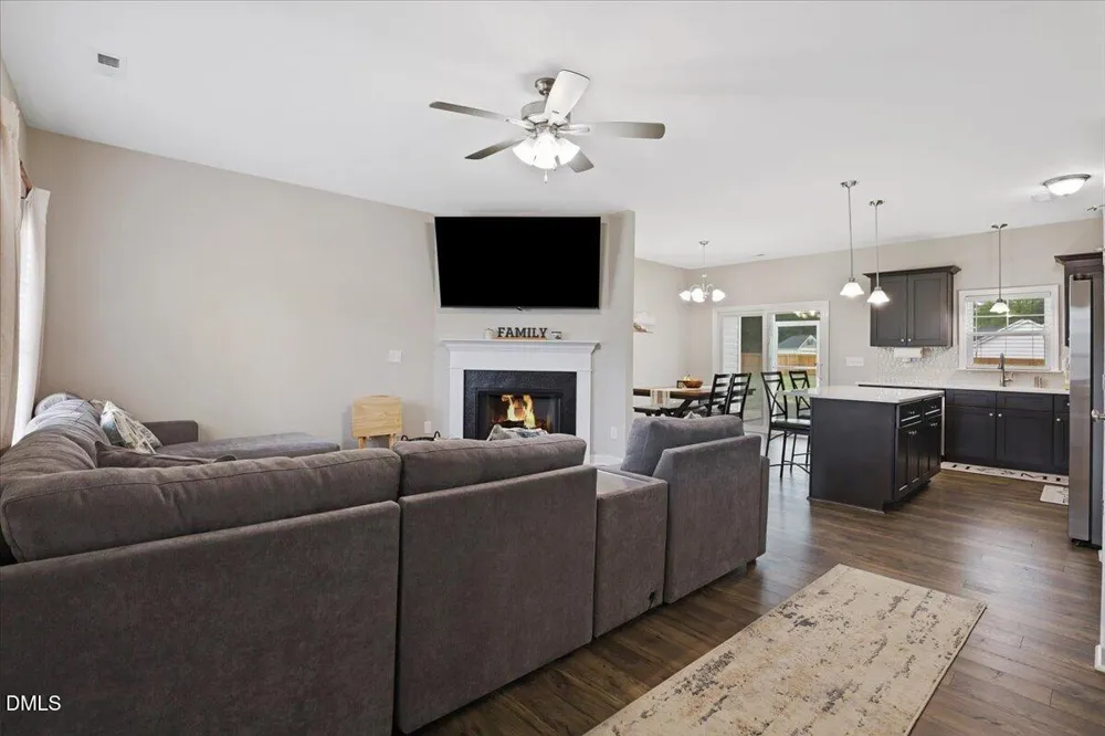 21 Oakbridge Way Princeton, NC 27569