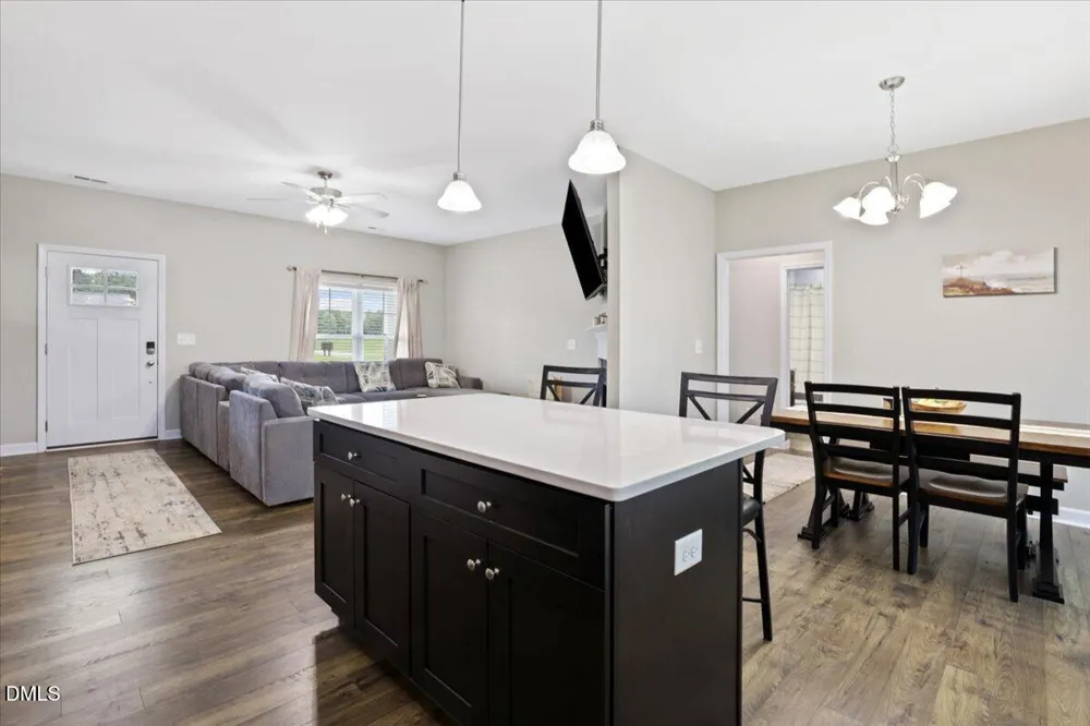 21 Oakbridge Way Princeton, NC 27569