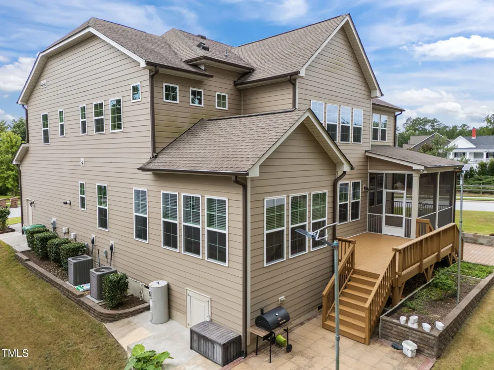 440 Creekhurst Place Cary, NC 27519