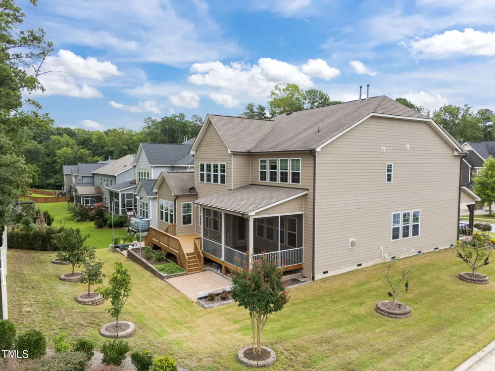 440 Creekhurst Place Cary, NC 27519