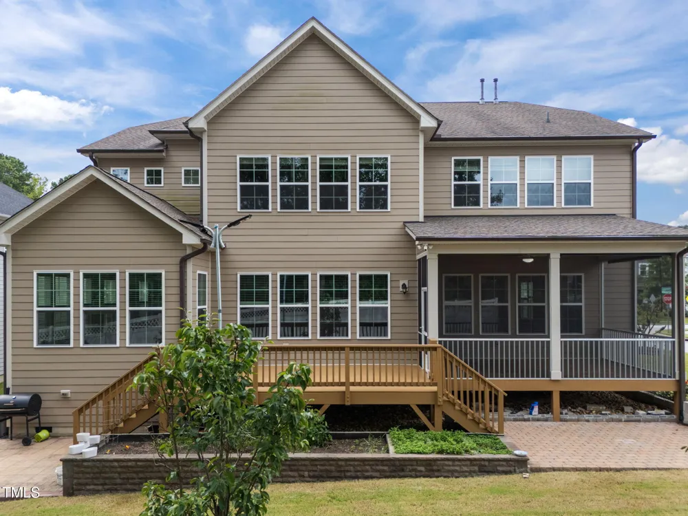 440 Creekhurst Place Cary, NC 27519