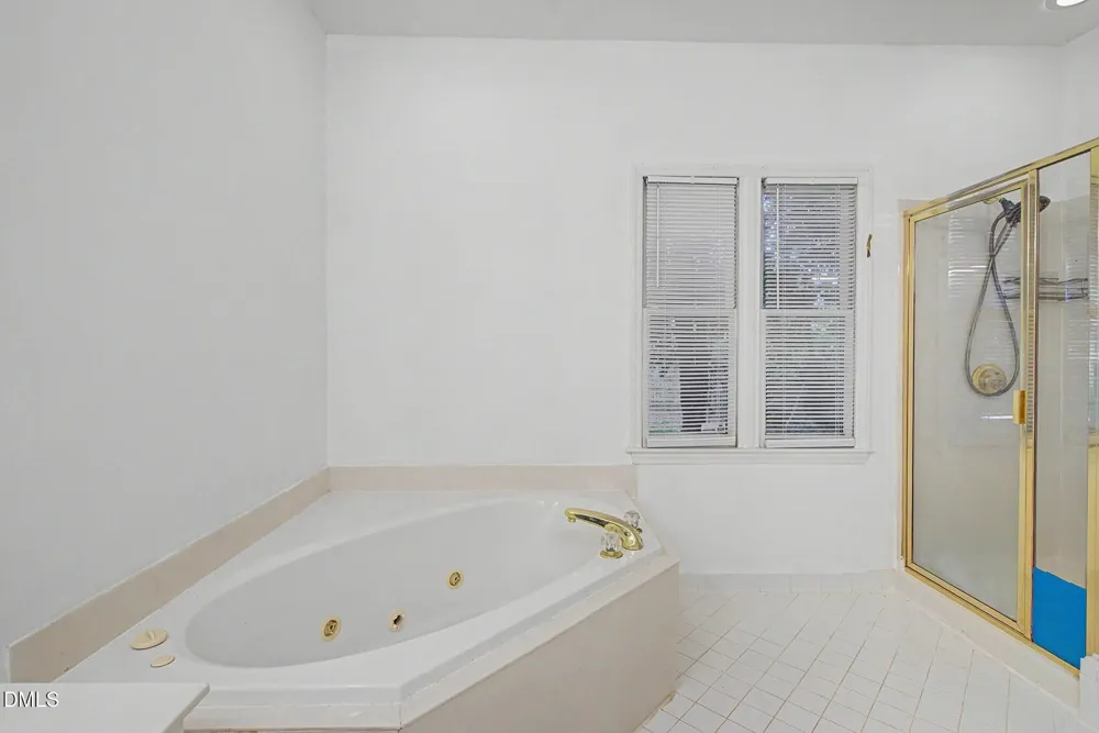 102 Powder Mill Court Cary, NC 27518
