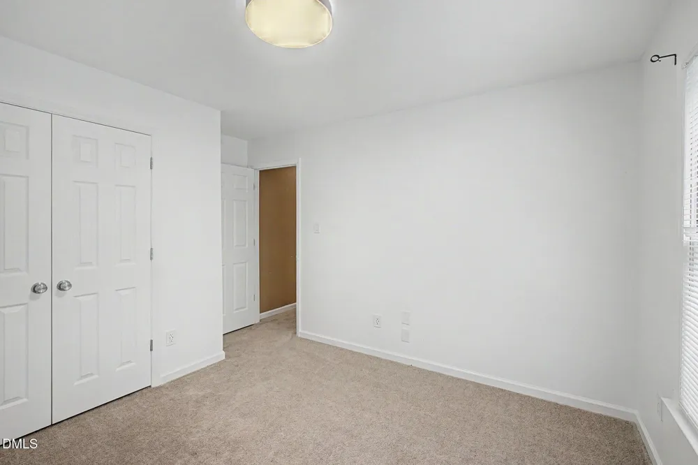 102 Powder Mill Court Cary, NC 27518