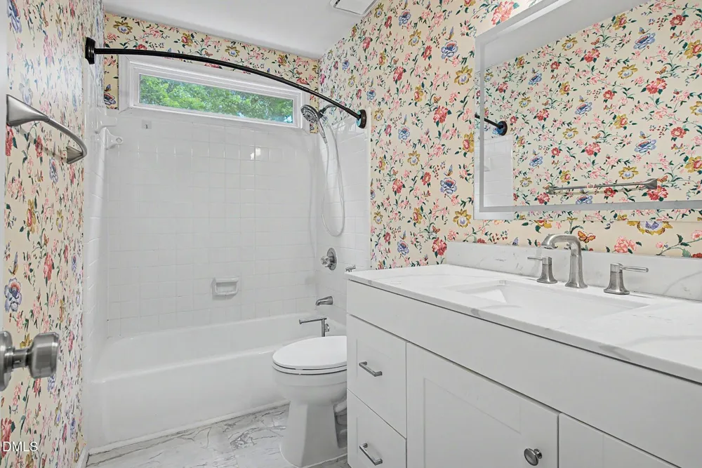 102 Powder Mill Court Cary, NC 27518