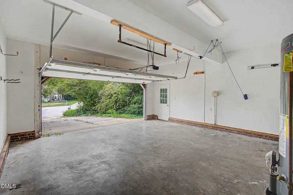102 Powder Mill Court Cary, NC 27518