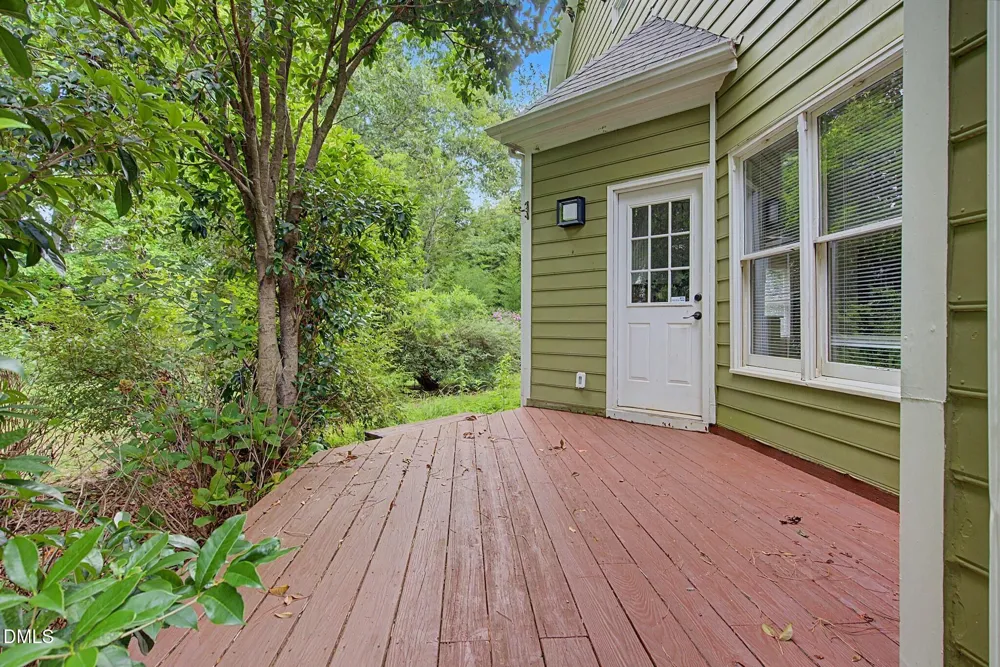 102 Powder Mill Court Cary, NC 27518