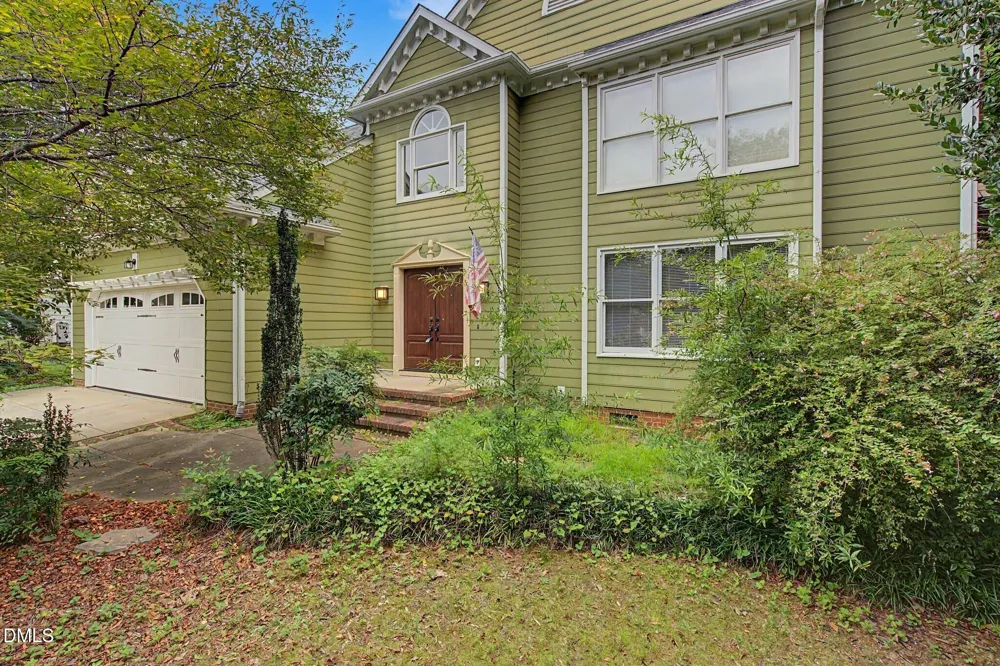 102 Powder Mill Court Cary, NC 27518