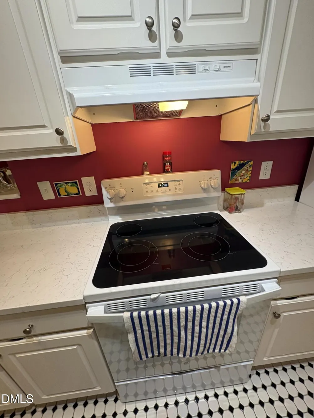 128 Windward Court Cary, NC 27513