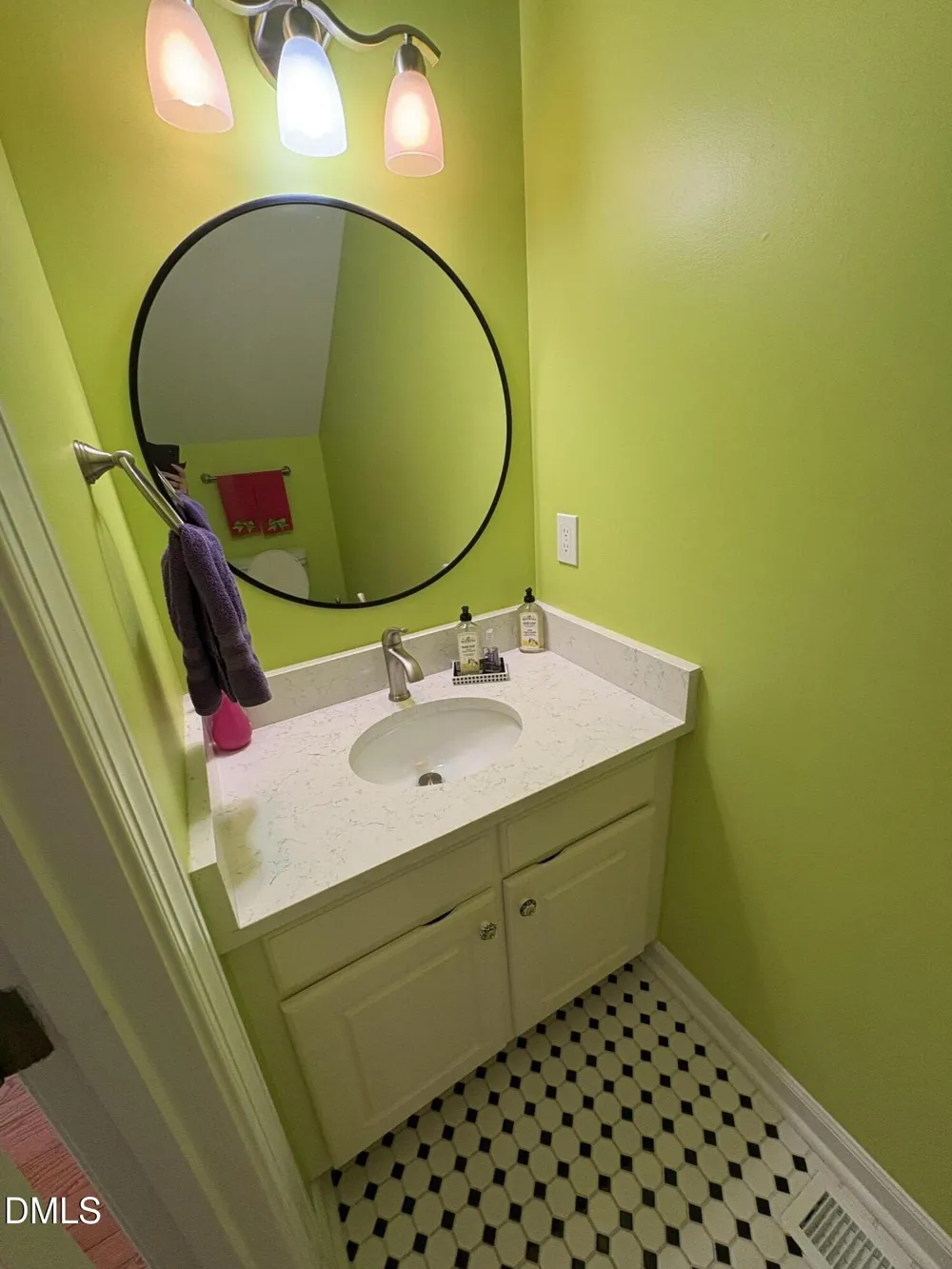 128 Windward Court Cary, NC 27513