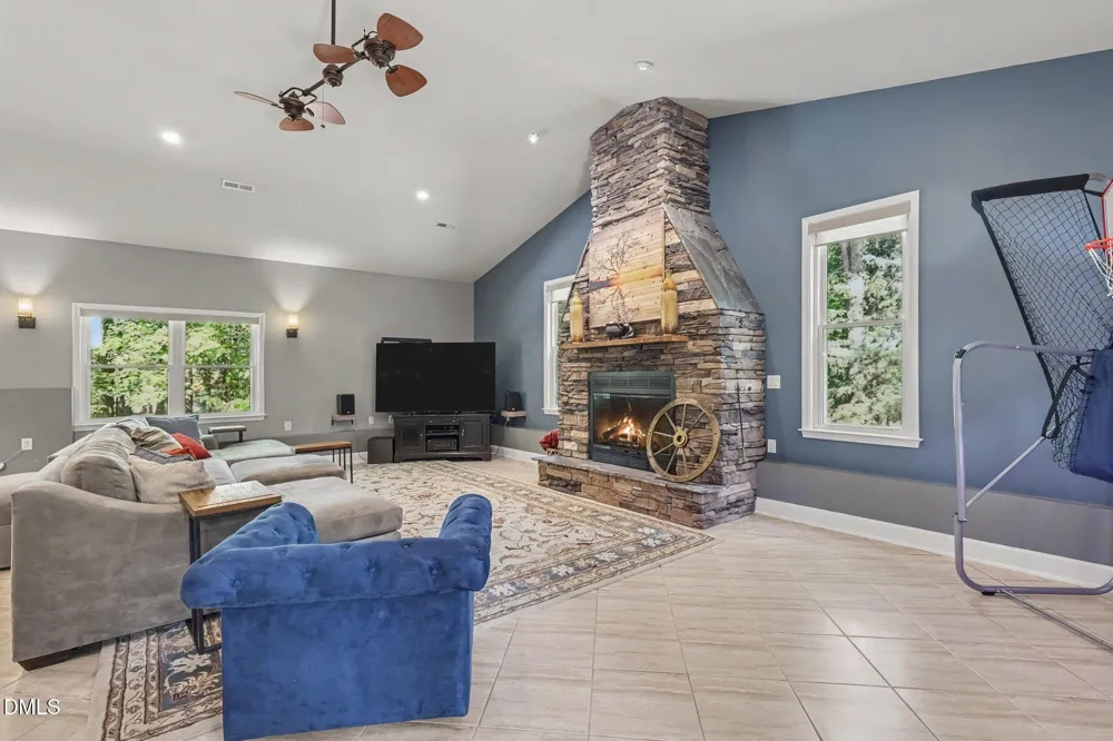 7001 Shady Glen Lane Wake Forest, NC 27587