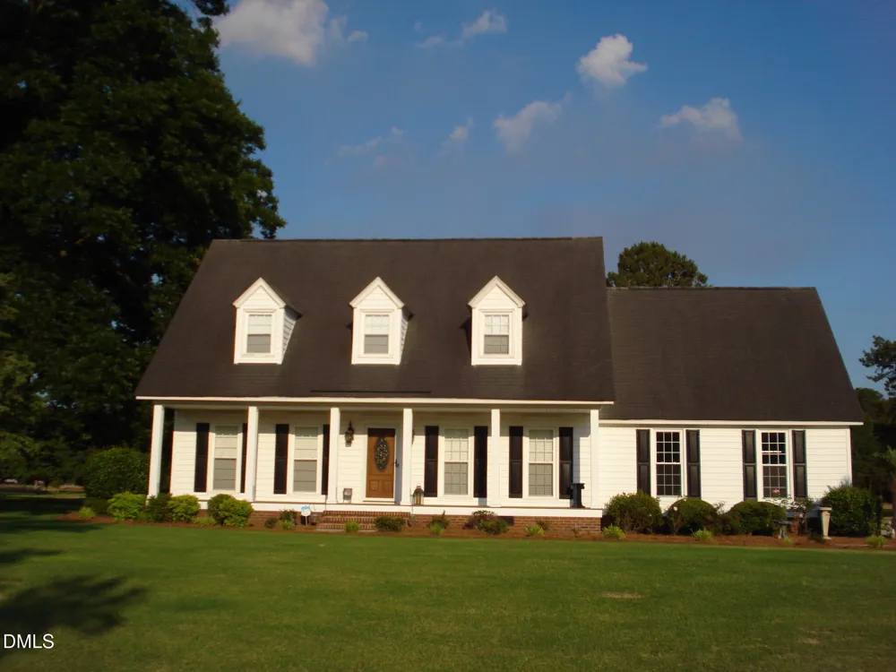 41 Sandy Ridge Road Dunn, NC 28334