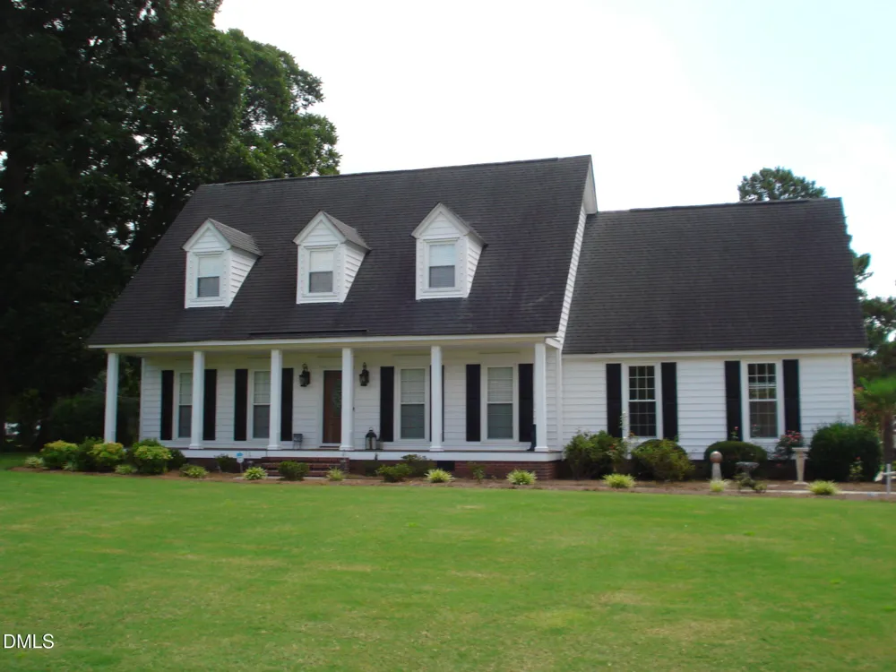 41 Sandy Ridge Road Dunn, NC 28334