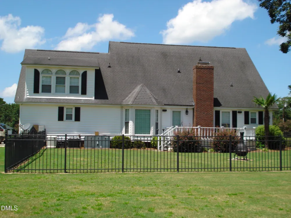 41 Sandy Ridge Road Dunn, NC 28334
