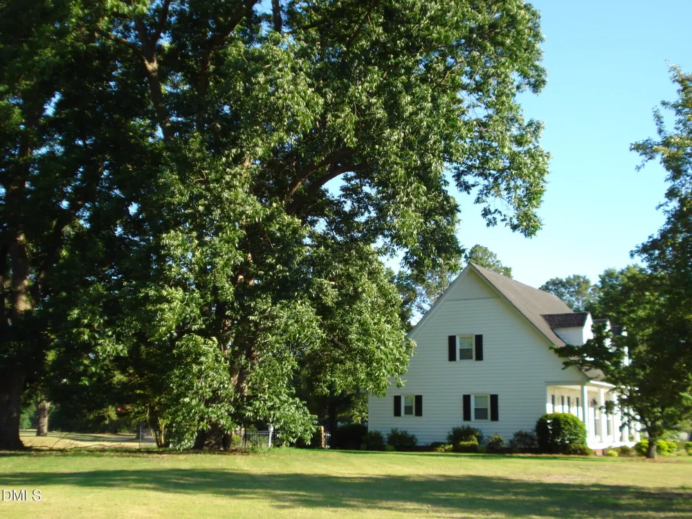 41 Sandy Ridge Road Dunn, NC 28334