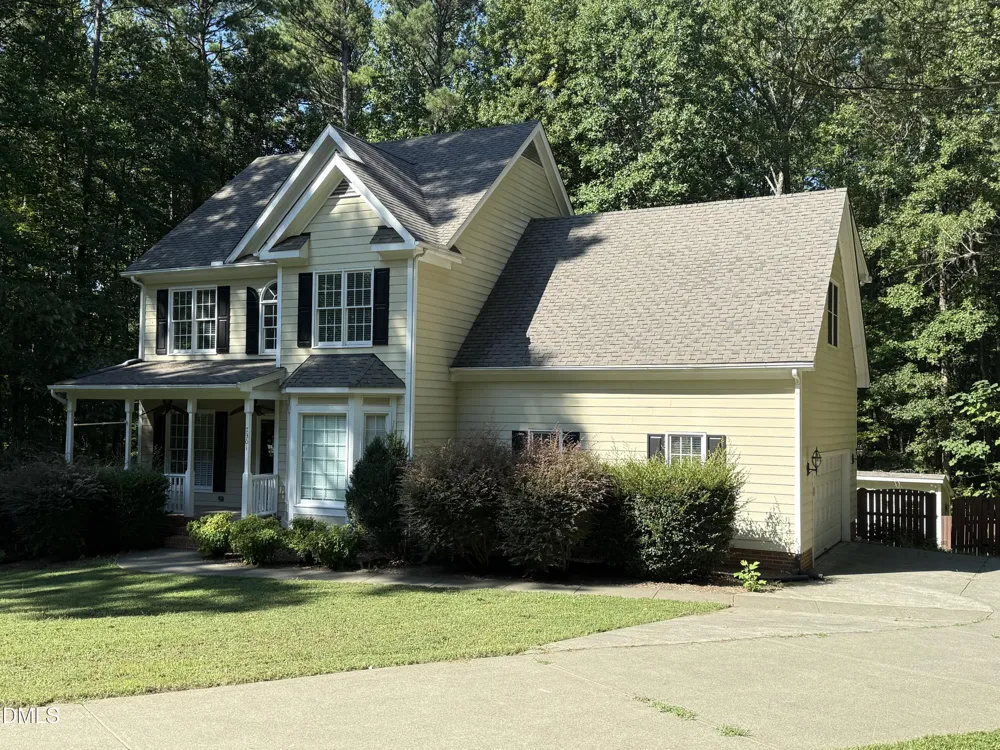 7301 Lakefall Drive Wake Forest, NC 27587