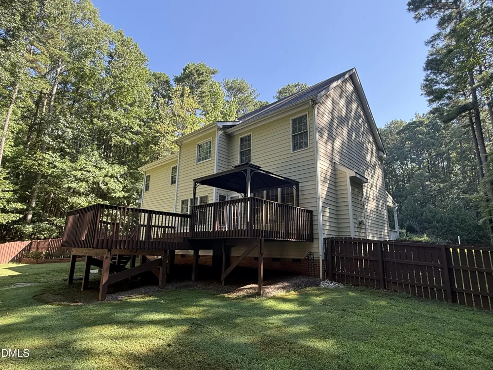 7301 Lakefall Drive Wake Forest, NC 27587