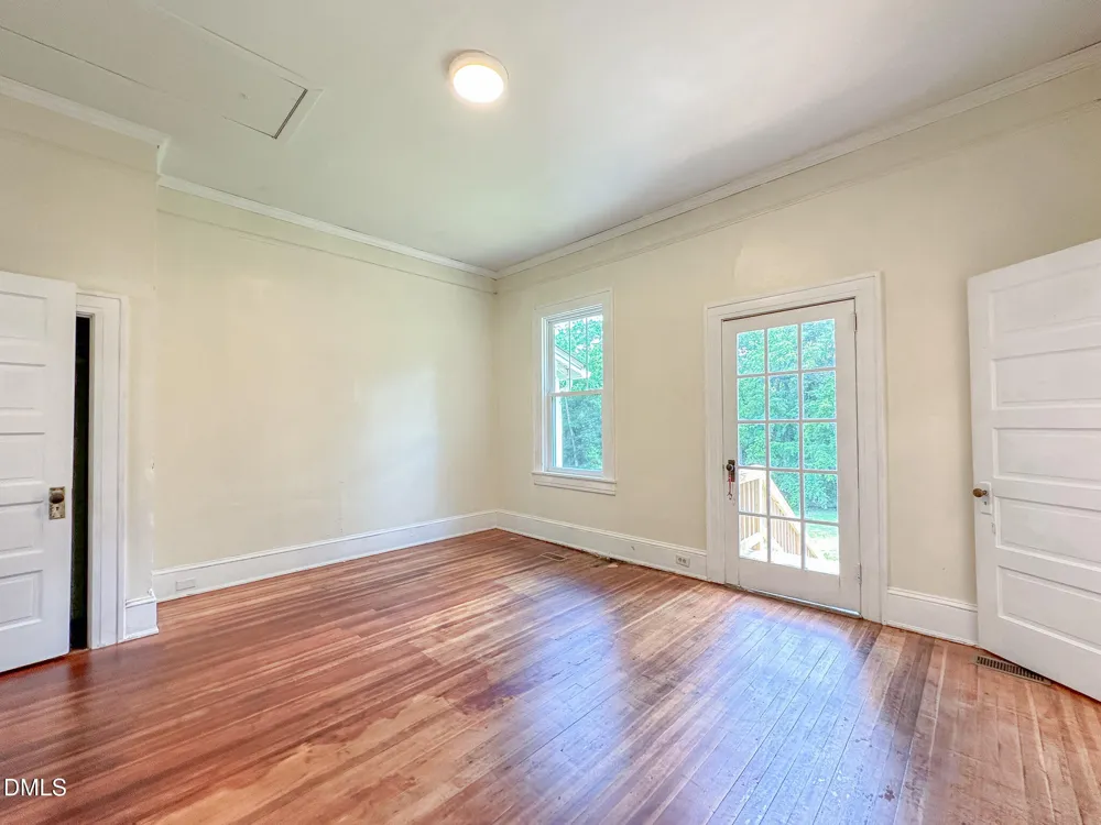 328 Main Street Warrenton, NC 27589