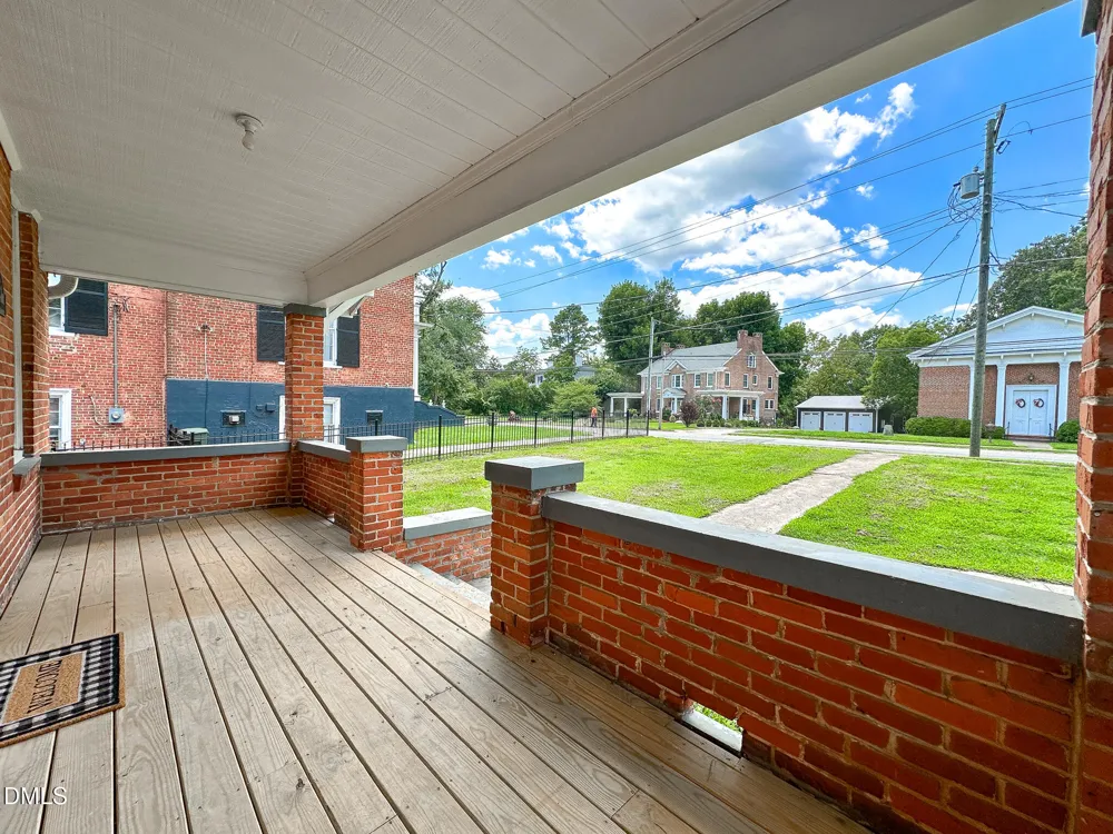 328 Main Street Warrenton, NC 27589