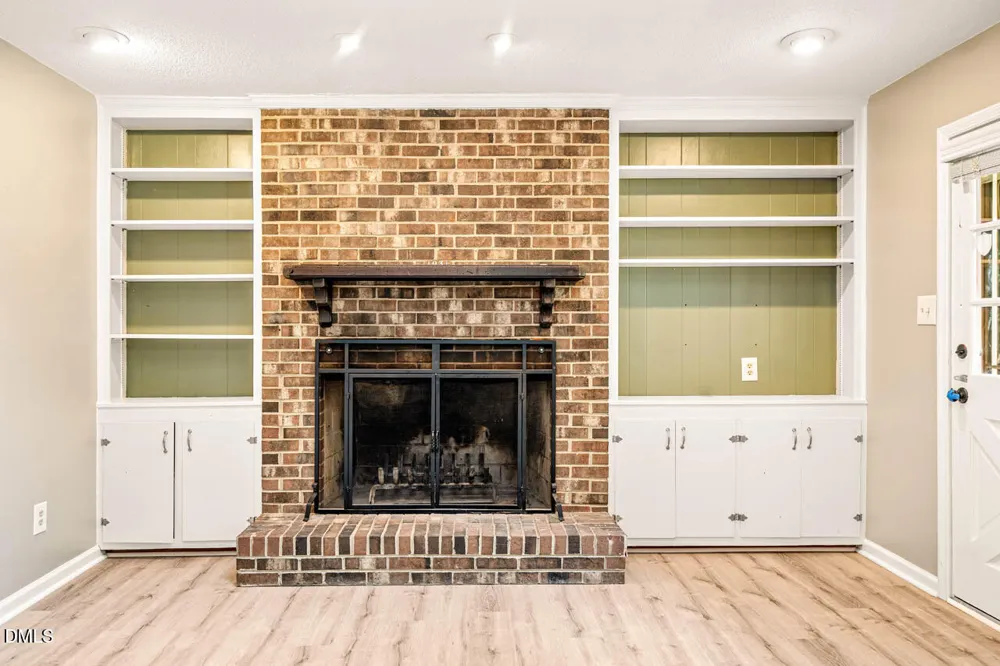 1931 Fountain Ridge Road Chapel Hill, NC 27517