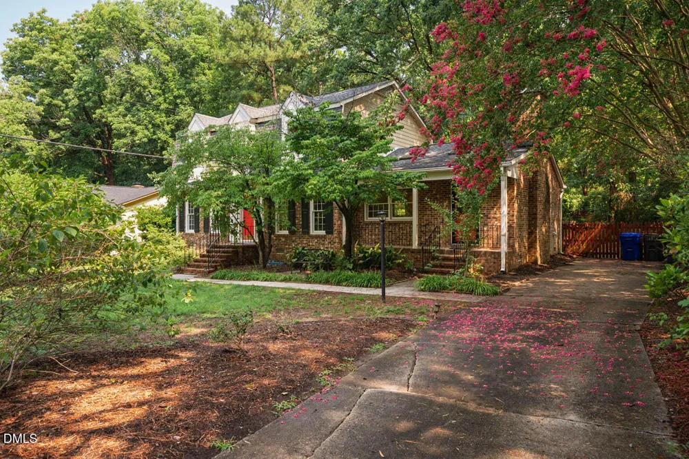 1931 Fountain Ridge Road Chapel Hill, NC 27517