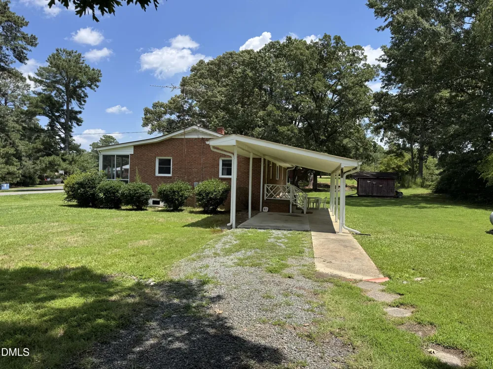 67 Carthage Street Bennett, NC 27208