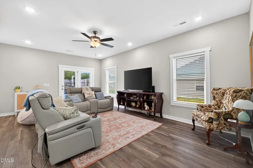 300 Yellowwood Avenue Spring Hope, NC 27882