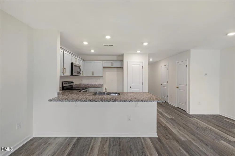 38 March Creek Drive Fuquay Varina, NC 27526