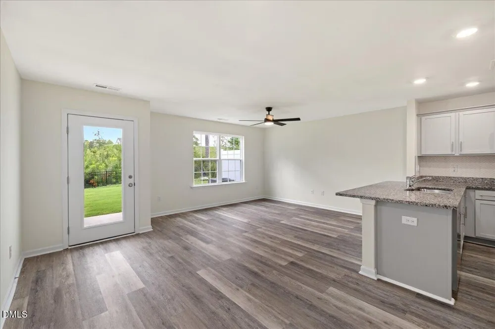 38 March Creek Drive Fuquay Varina, NC 27526