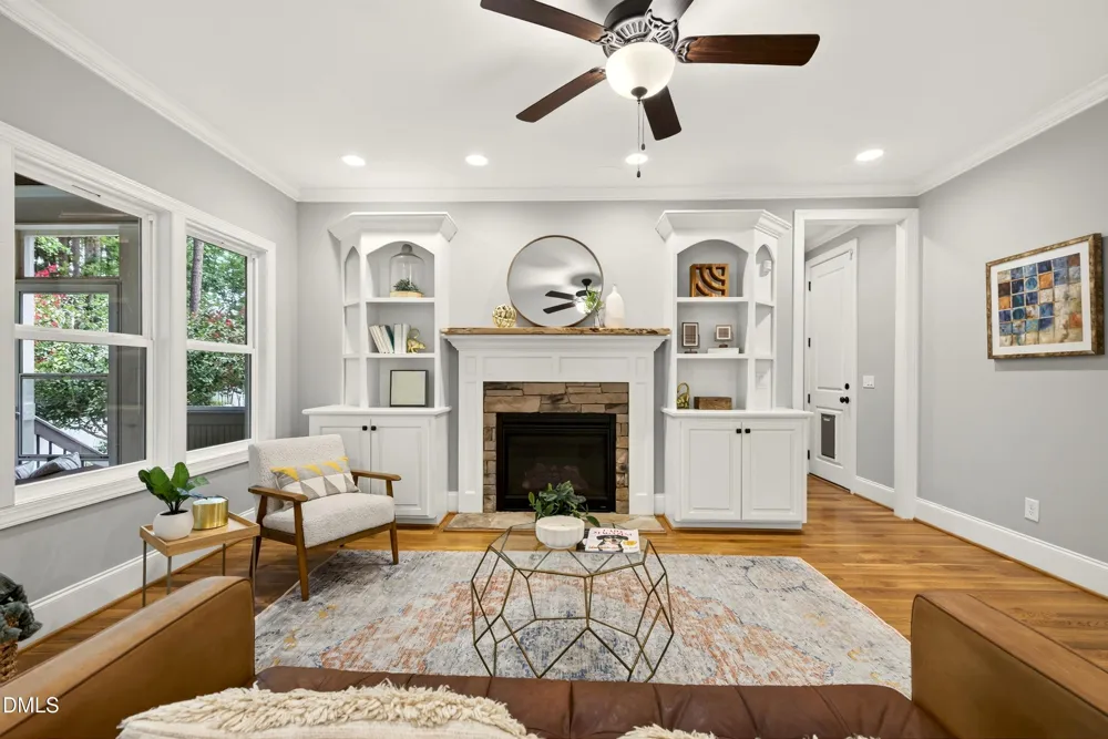 542 Walnut Street Cary, NC 27511