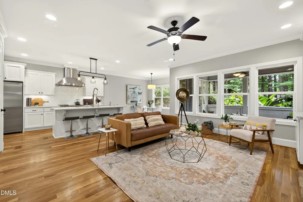 542 Walnut Street Cary, NC 27511