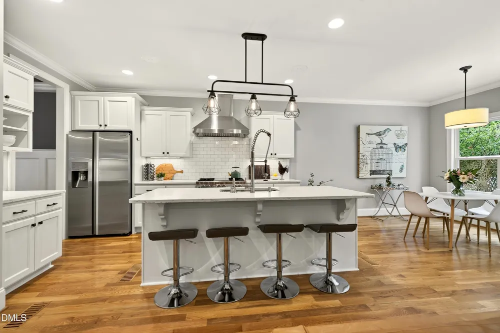 542 Walnut Street Cary, NC 27511