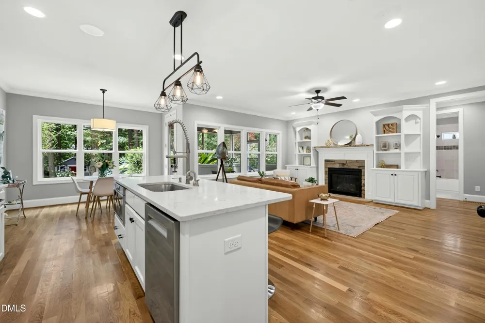 542 Walnut Street Cary, NC 27511