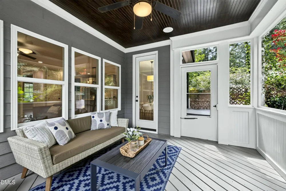 542 Walnut Street Cary, NC 27511