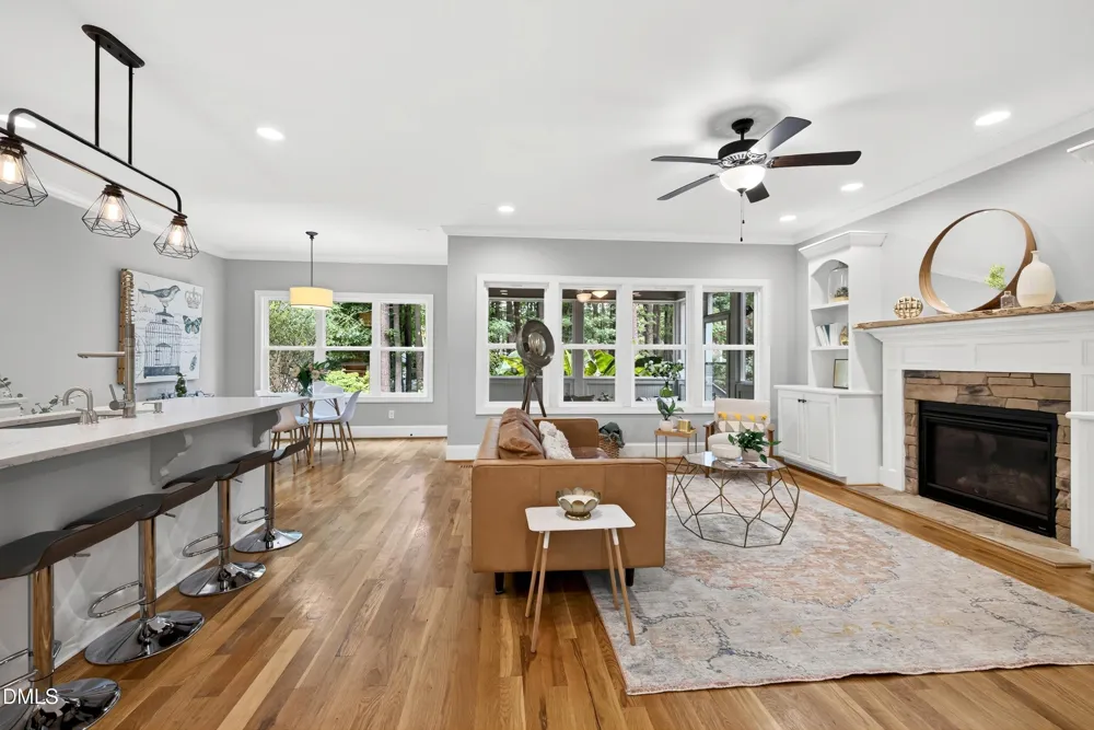 542 Walnut Street Cary, NC 27511