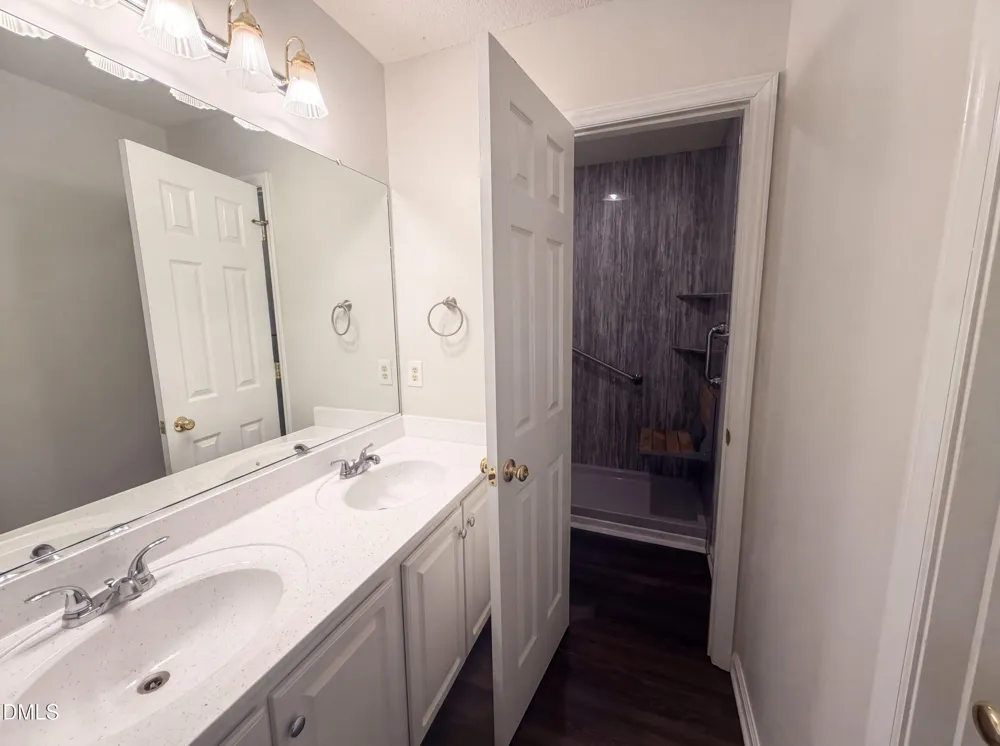 5501 Wagon Farm Road Efland, NC 27243