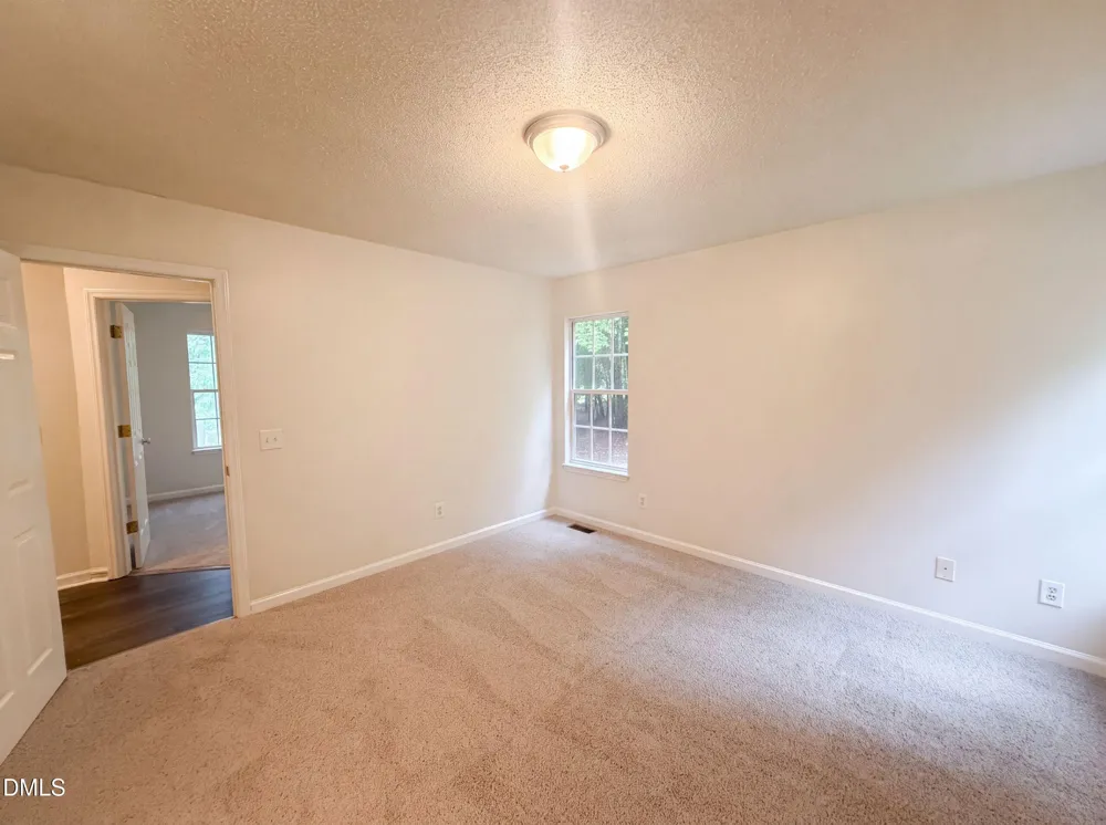5501 Wagon Farm Road Efland, NC 27243