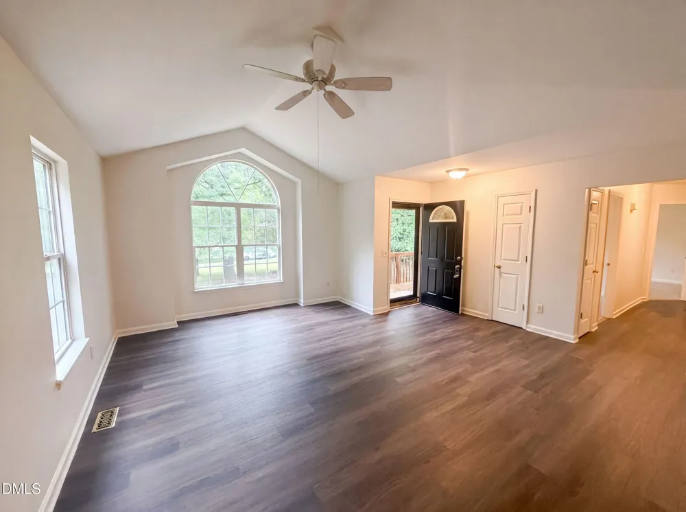 5501 Wagon Farm Road Efland, NC 27243