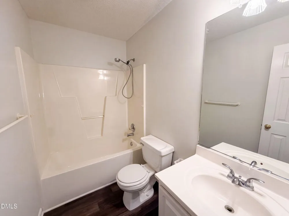 5501 Wagon Farm Road Efland, NC 27243