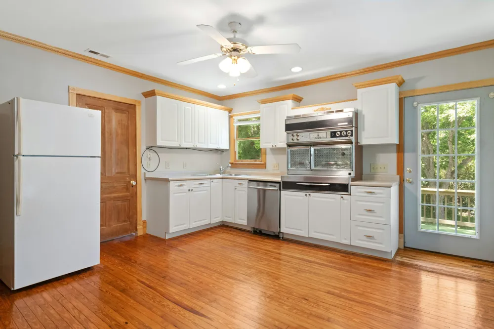 145 S Main Street Broadway, NC 27505