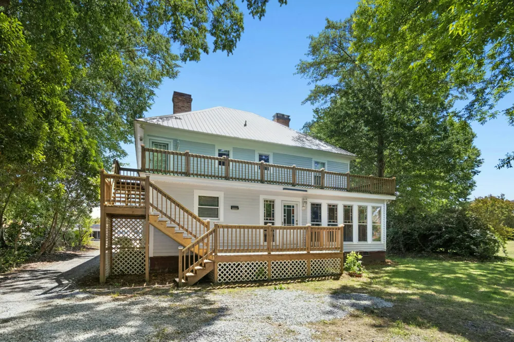 145 S Main Street Broadway, NC 27505