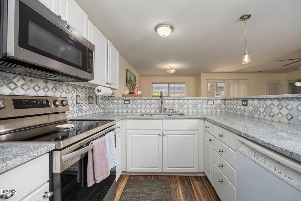 1112 Renshaw Court Cary, NC 27518