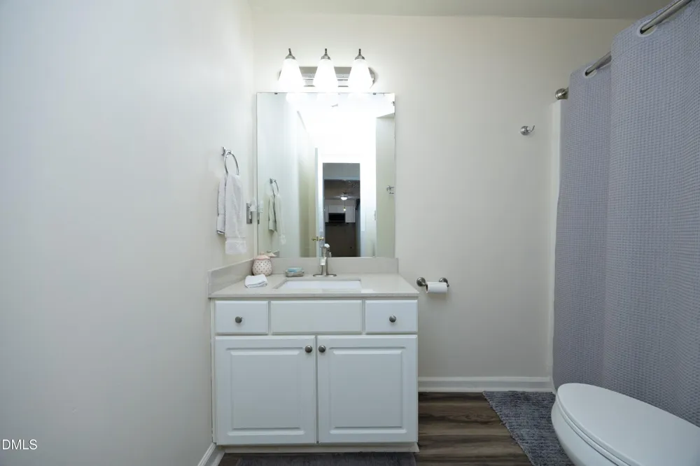 1112 Renshaw Court Cary, NC 27518