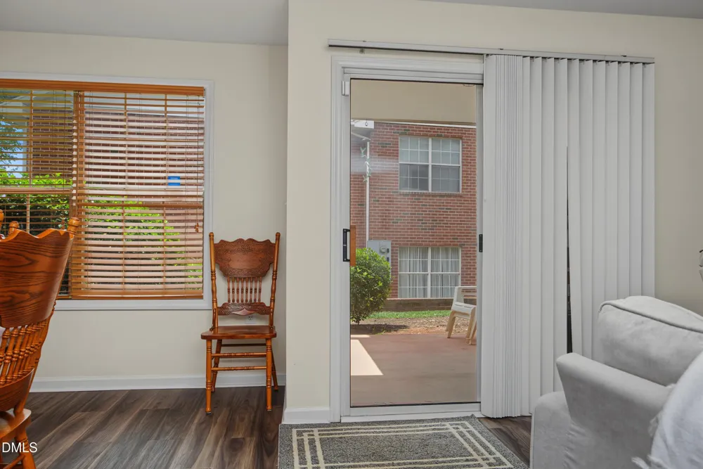 1112 Renshaw Court Cary, NC 27518