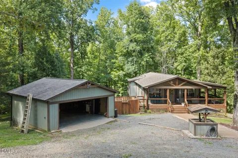 1571 Wayside Farm Road