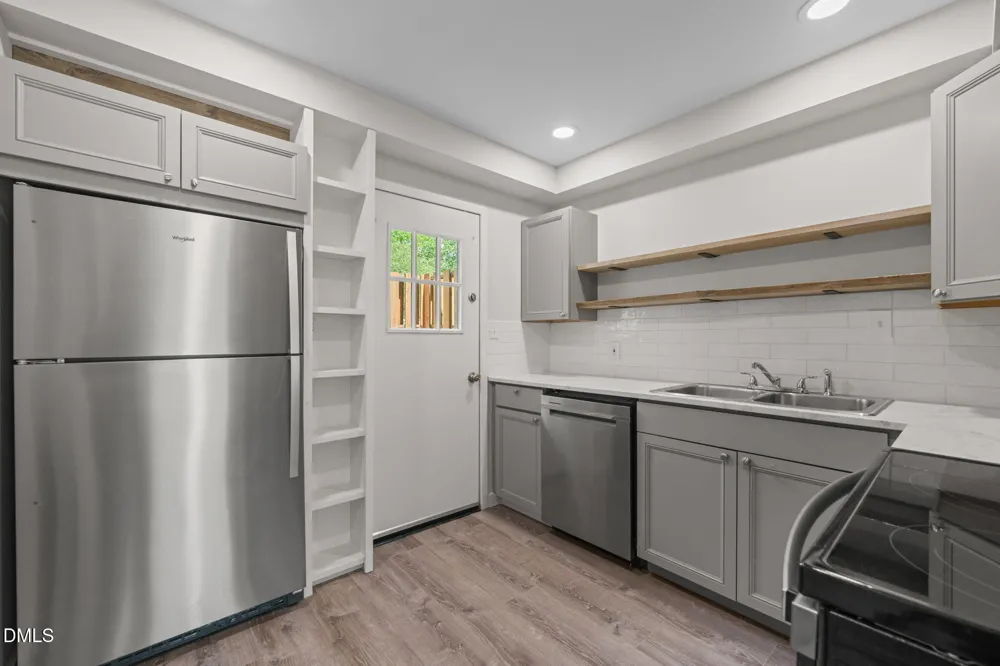 220 Elizabeth Street #Apt E4 Chapel Hill, NC 27514